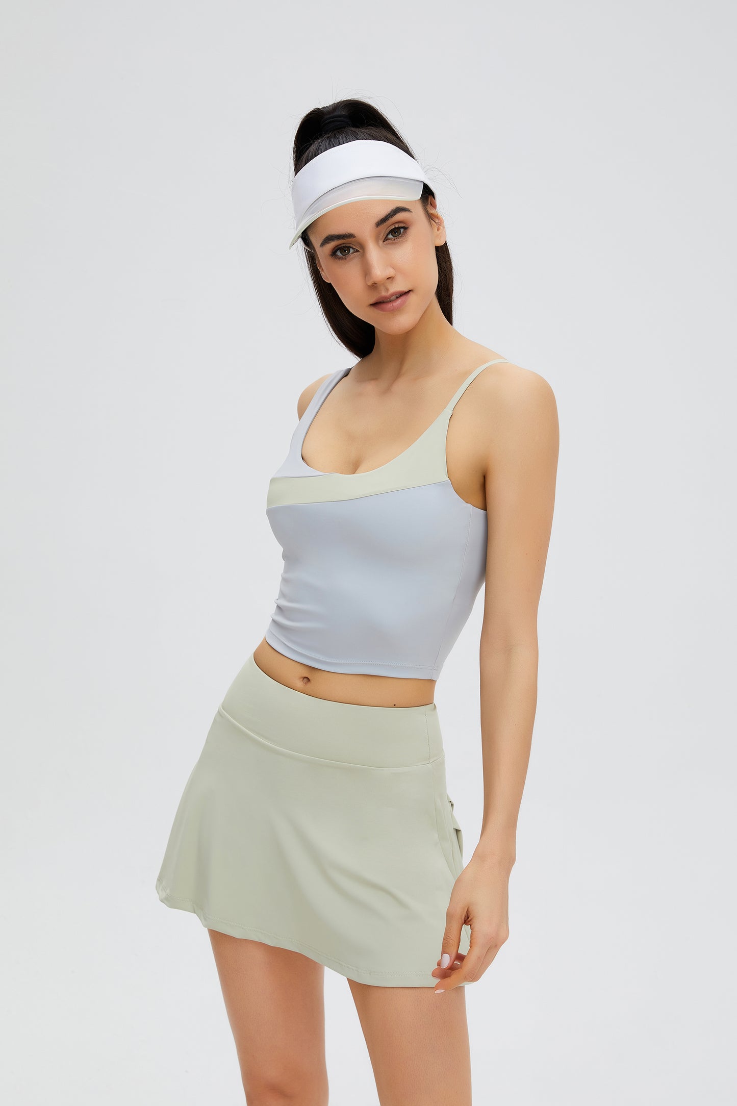 Bicolor Low Neck Tanks