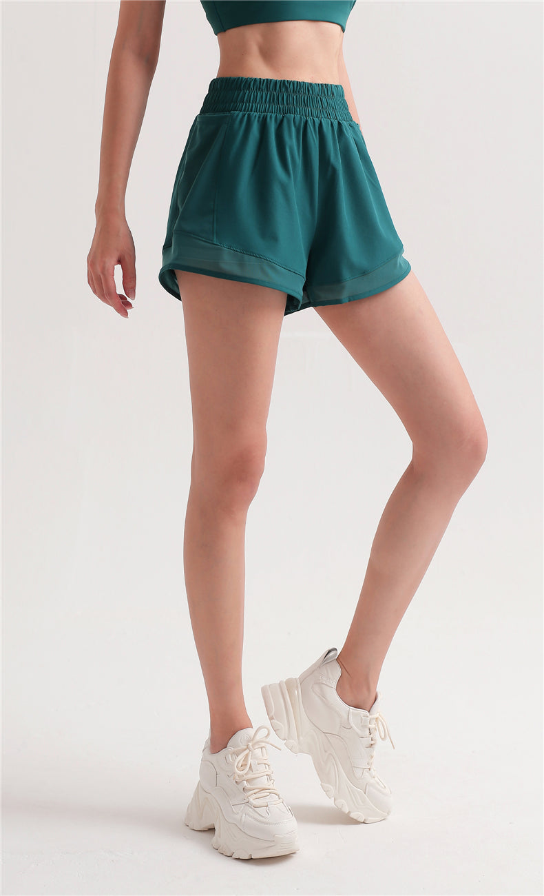 Pockets Mesh Lined Shorts